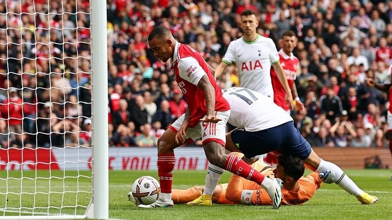 Soi kèo nhà cái Tottenham vs Arsenal